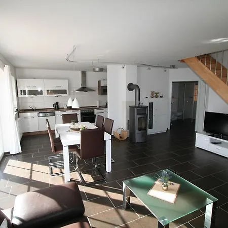 Holiday home Haus Jan *